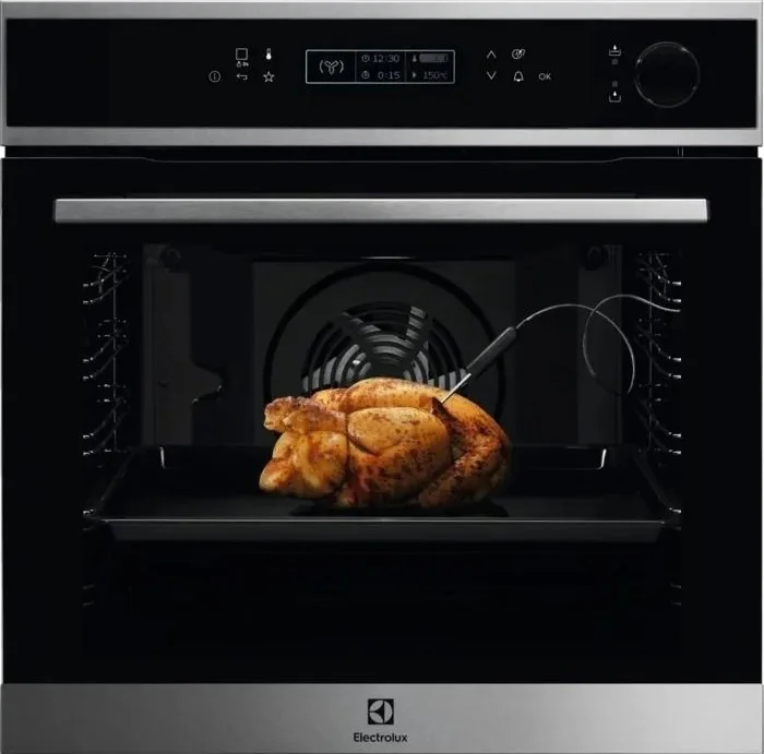 Akční Nabídka Electrolux EOC8P31X