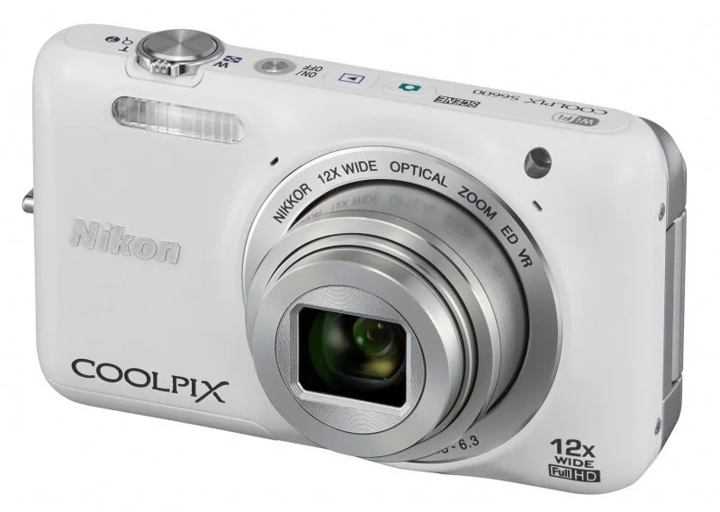 Nikon COOLPIX S6600 White Must-Have